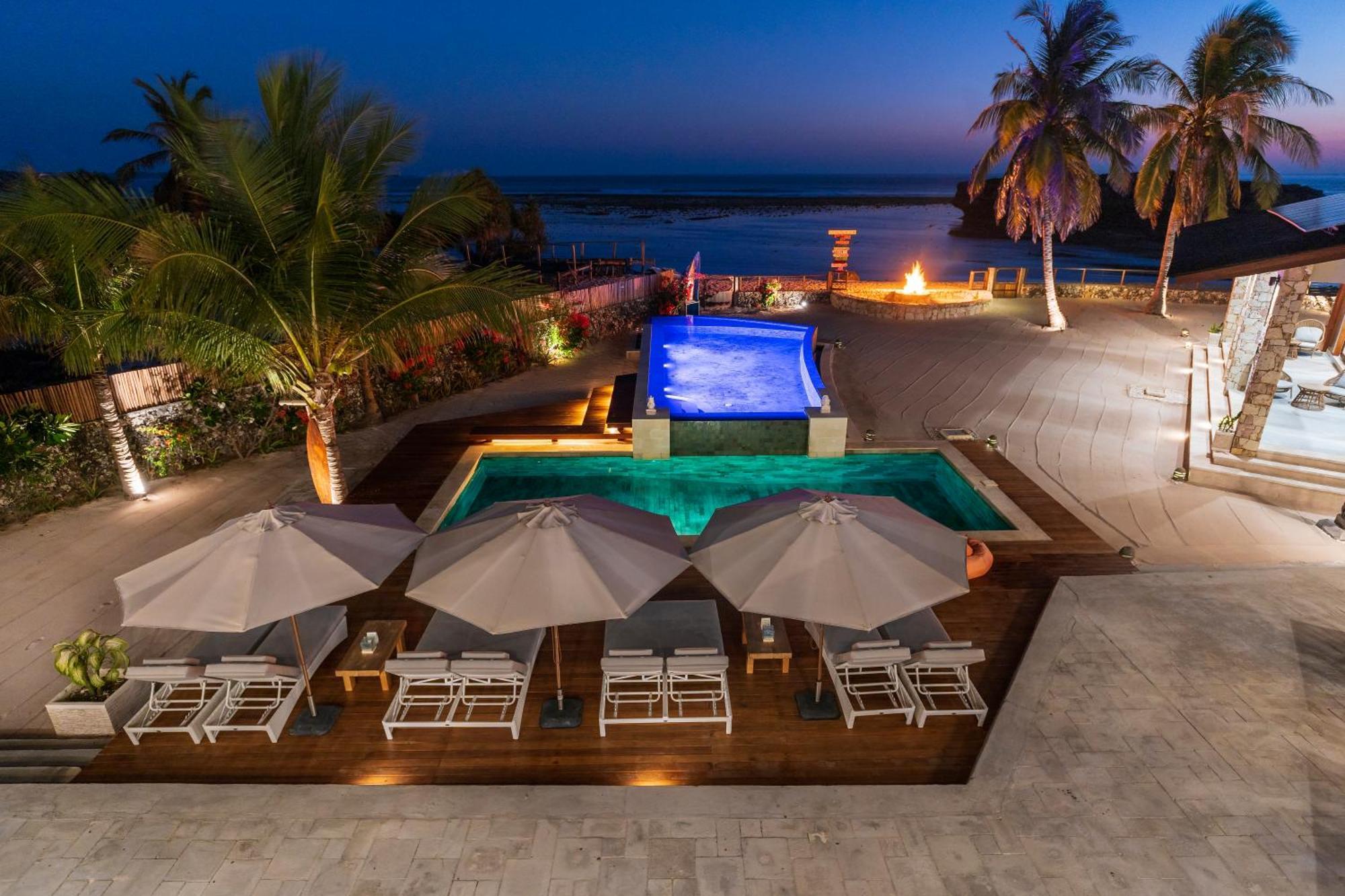 Manduna Resort Nembrala Bagian luar foto